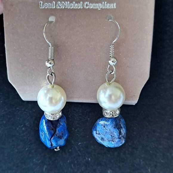 Ladies pearl & stone necklace & earring set nwt - Picture 5 of 6